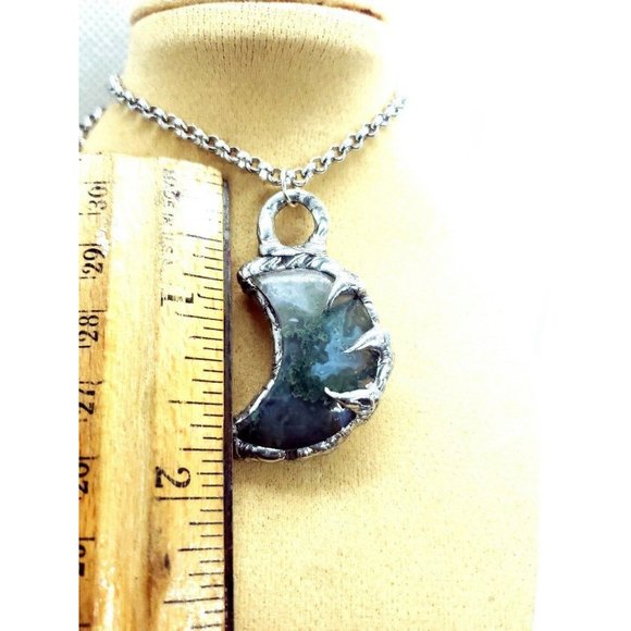 Moss agate moon crystal Necklace handmade crescent moon gothic metalwork - Picture 12 of 12